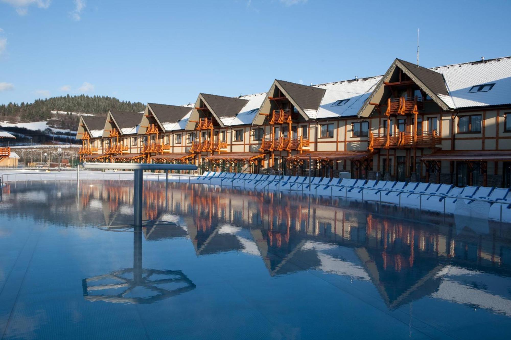 Hotel Bešeňová Εξωτερικό φωτογραφία