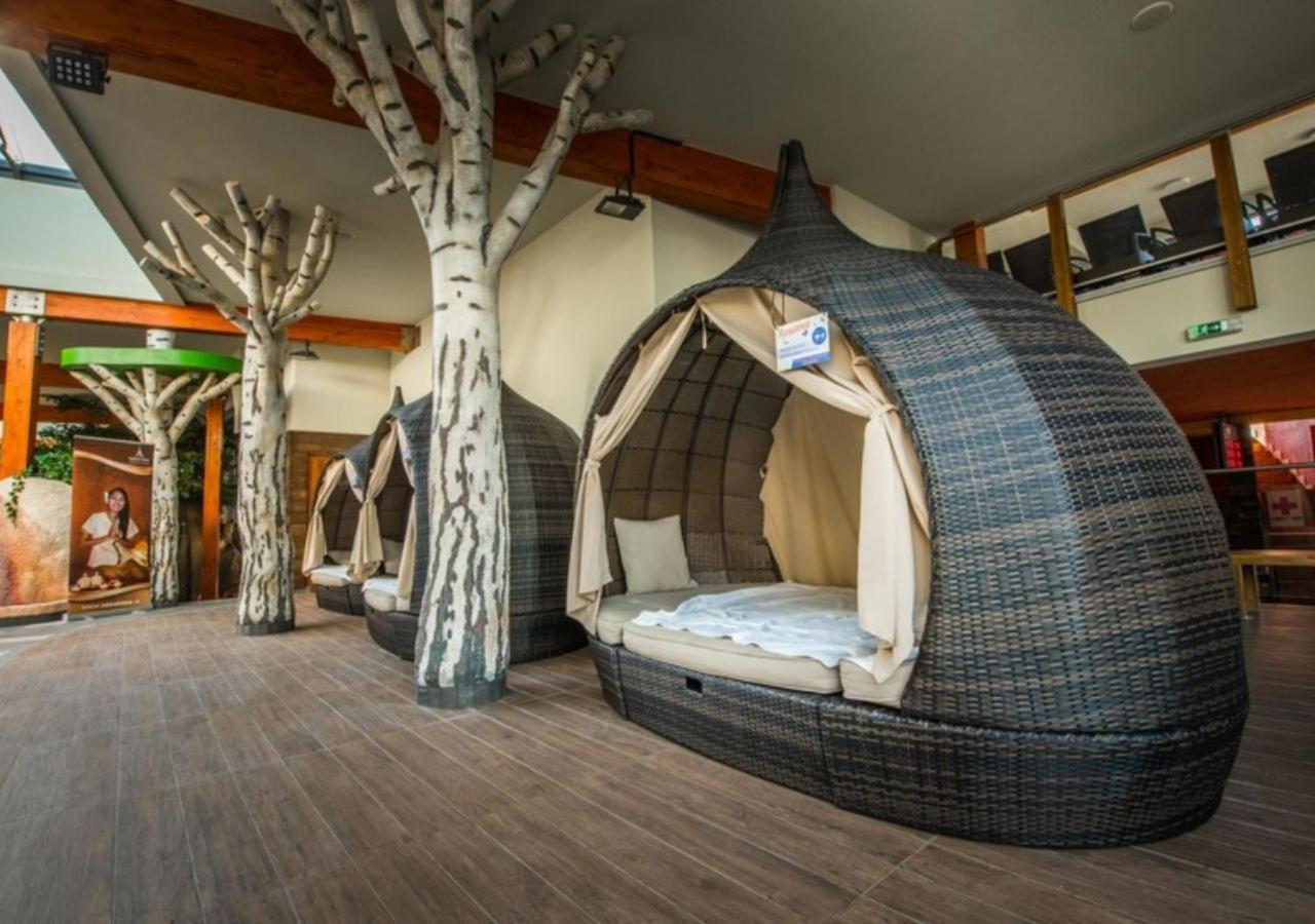 Hotel Bešeňová Εξωτερικό φωτογραφία